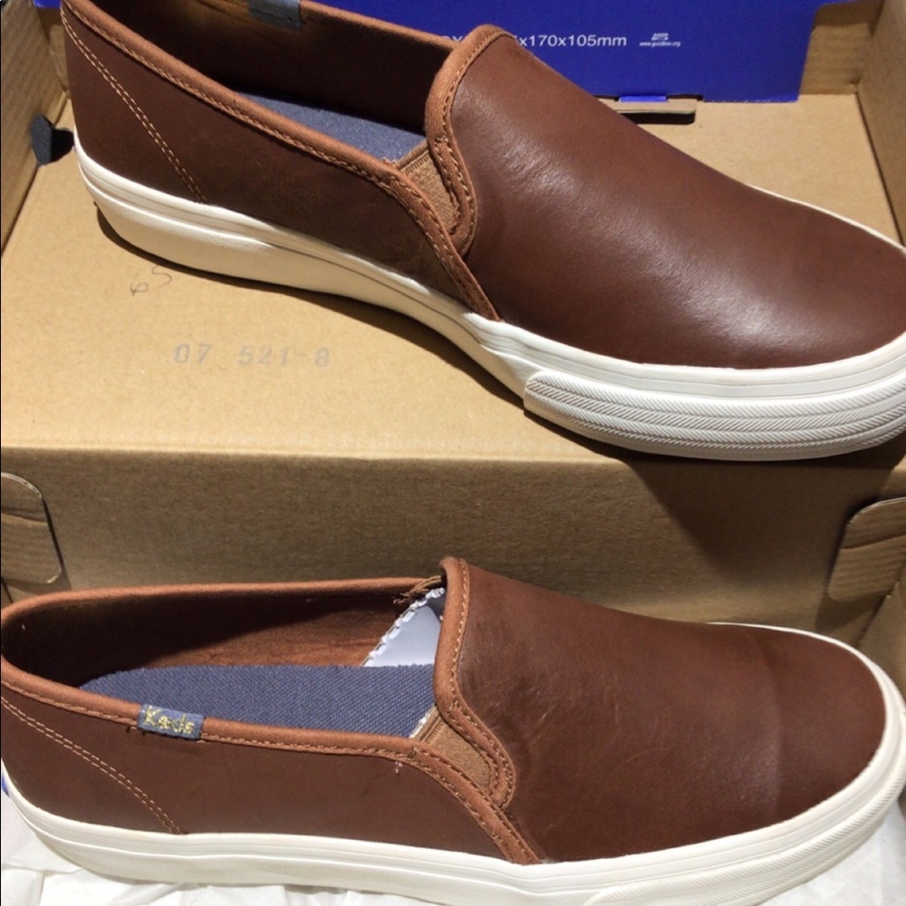 Keds Women’s Jump Kick Genuine, Leather Slip on Sneaker (Color: Cognac) 8